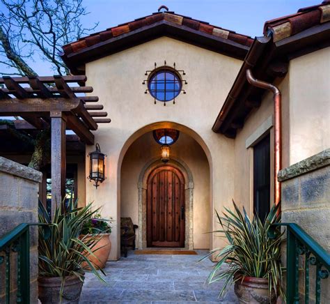 spanish revival style homes